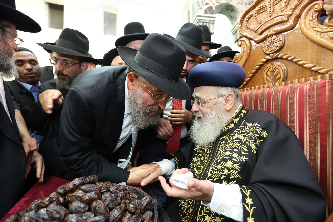 רבנים ואישי ציבור ב'הקבלת פני רבו' לראשון לציון | תיעוד
