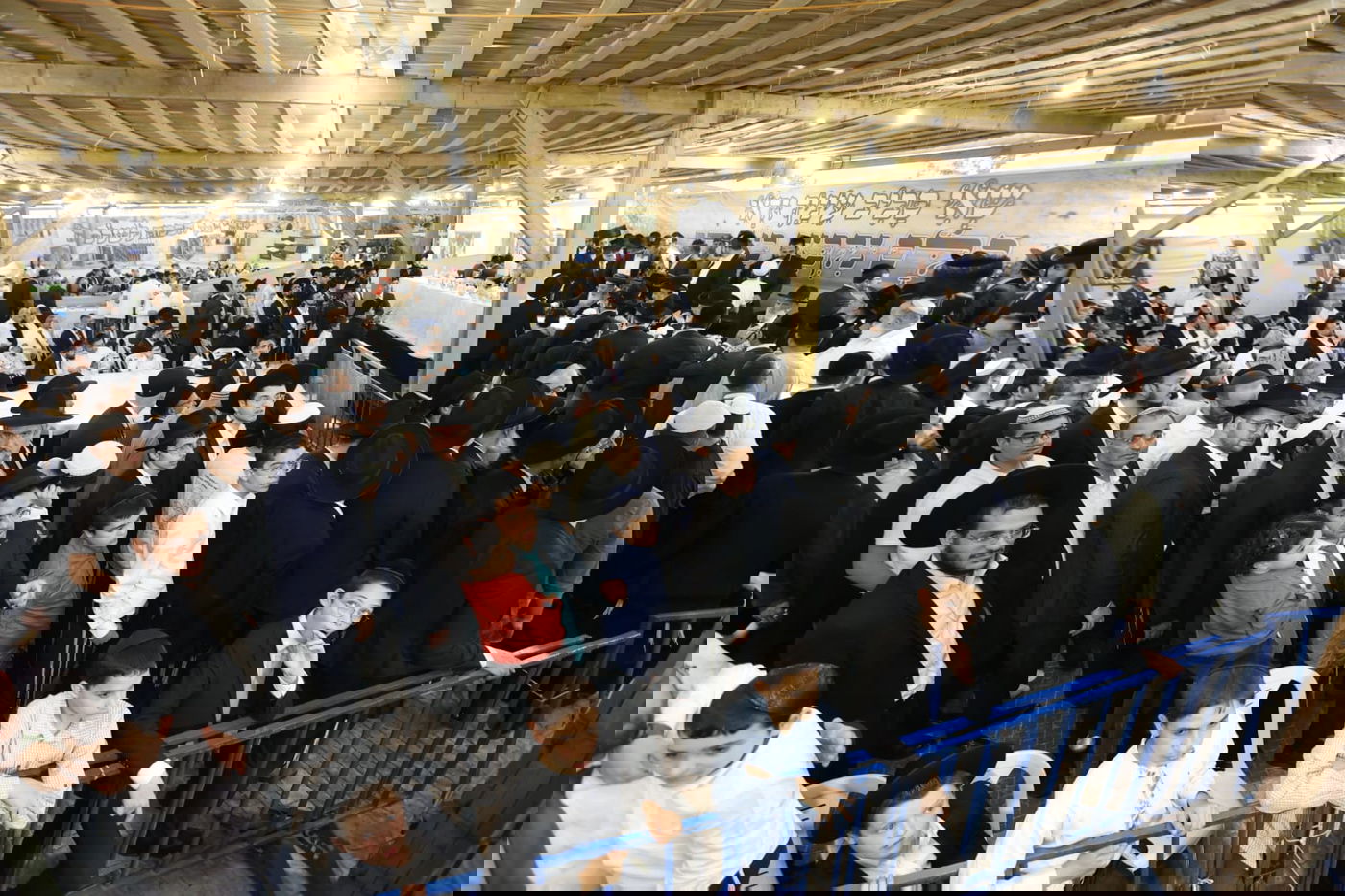 הגר"ש עמאר: "הם באים לעקור את התורה ואנחנו נשתוק?"