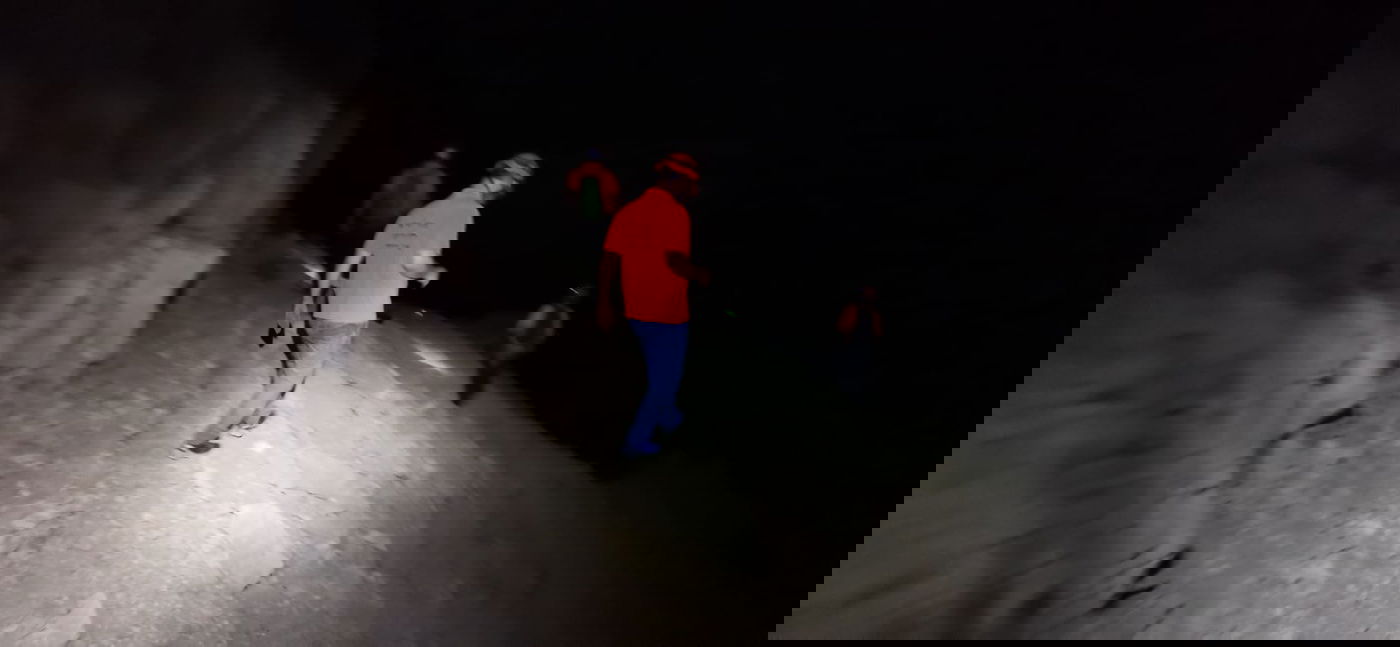 לאחר 9 שעות: שלושה מטיילים חולצו בנחל החצצון | תיעוד