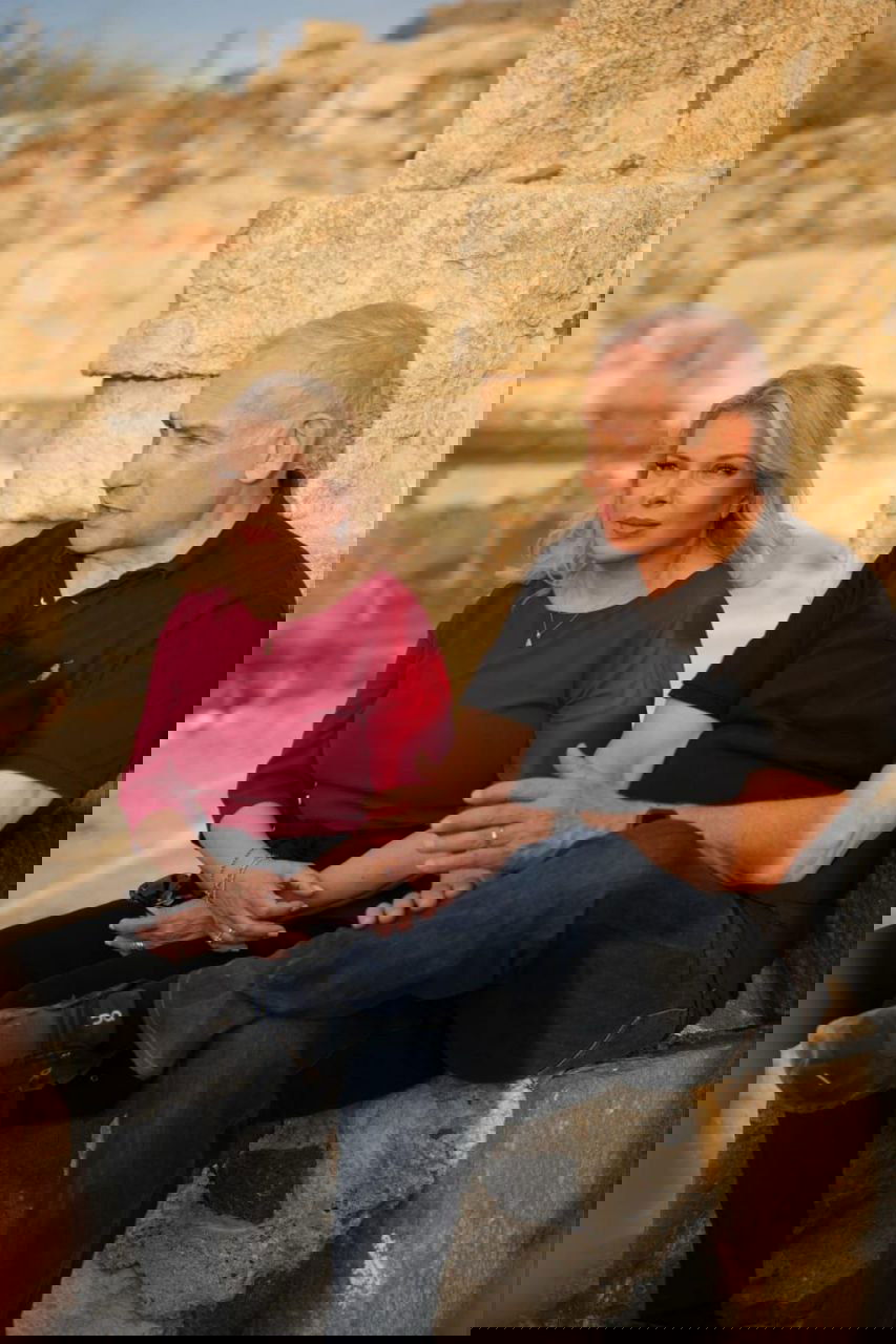 לאן יצאו הזוג נתניהו לטייל בחול המועד סוכות? | צפו בתיעוד