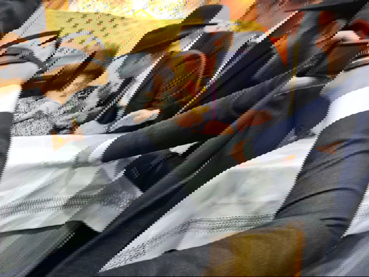 תמיכה מפתיעה | הפוסק לגרינברג: "אתה איש אמת"