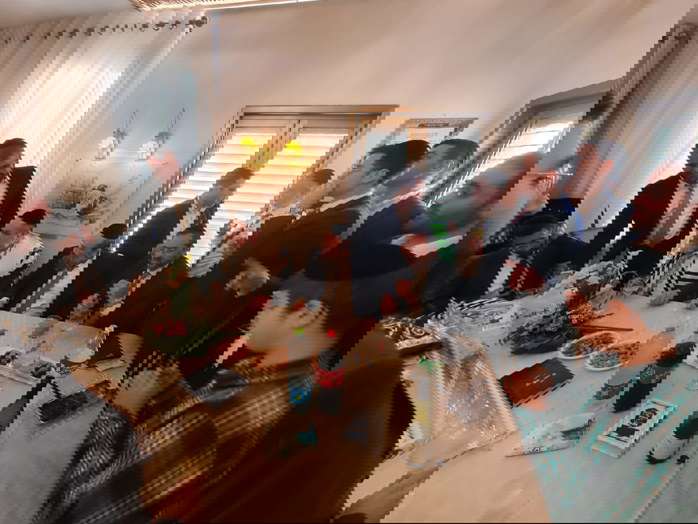 זופניק בכיכר • כל התמונות, הנייעס והחשיפות של סוכות