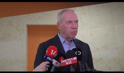 שר  הביטחון גלנט היום (חמישי) בבית החולים