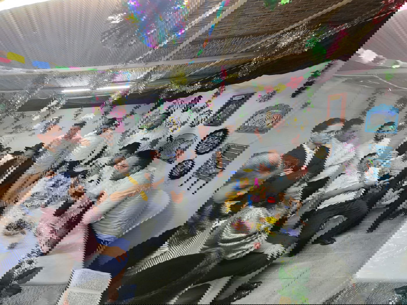 זופניק בכיכר • כל התמונות, הנייעס והחשיפות של סוכות