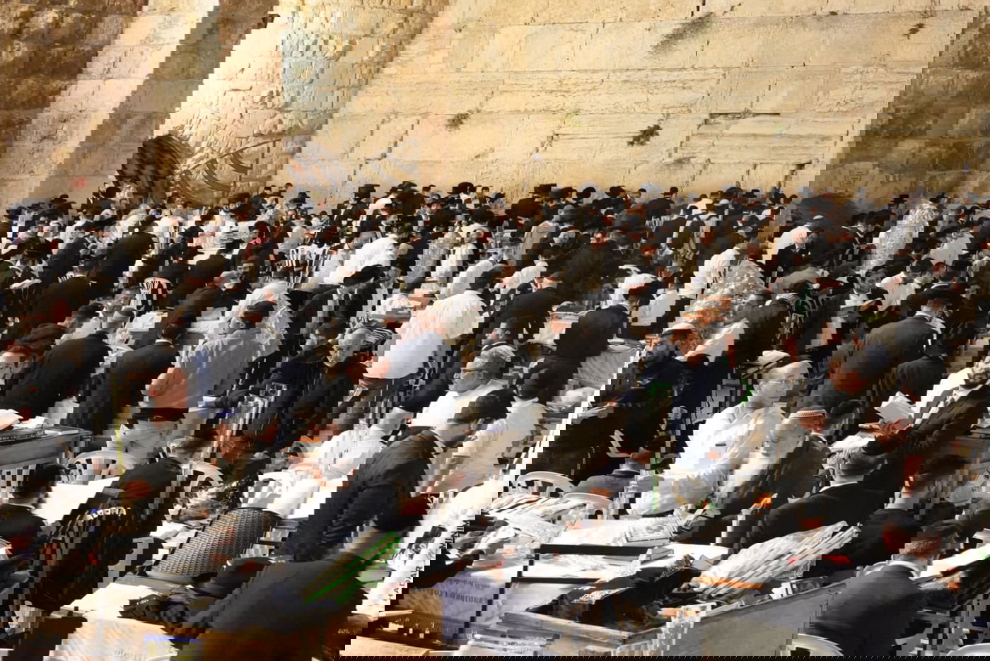 תיעוד: גלרייה אומנותית מרהיבה מהושענא רבא בכותל 