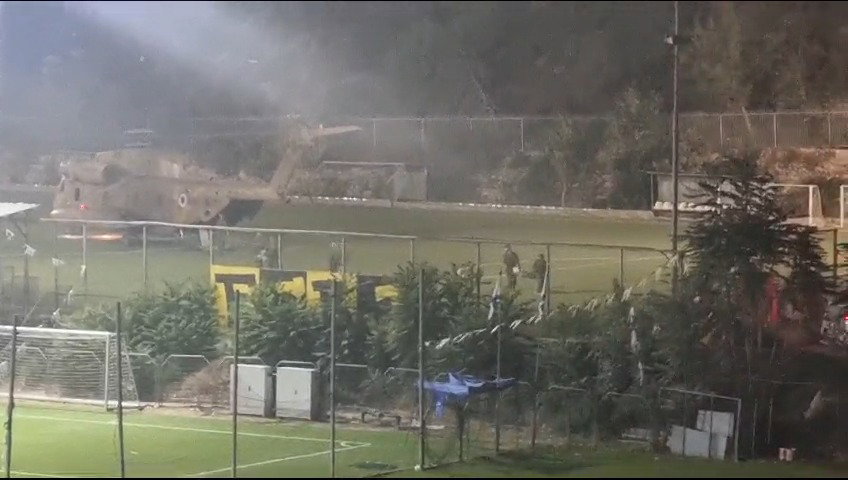 מסוק נוחת עם פצועים סמוך לבית החולים שערי צדק בירושלים