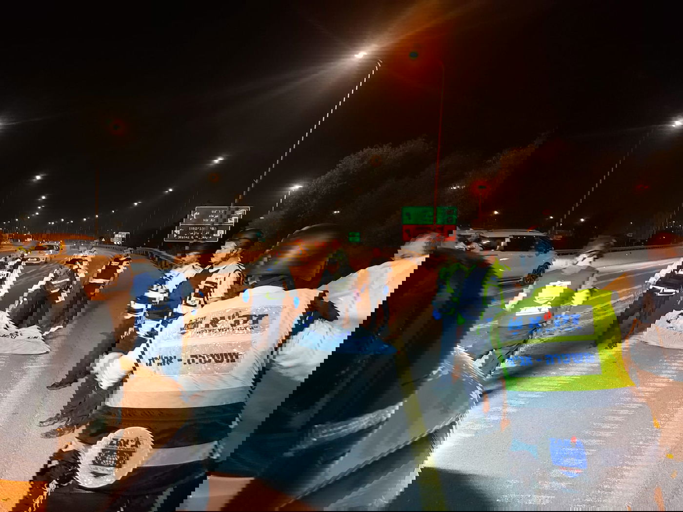 מחריד: מתנדבי זק"א בבקשת מחילה מנרצחי מתקפת הפתע 