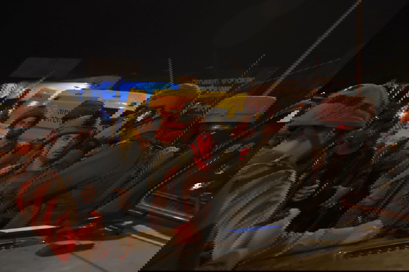 פעילות מפקדי ולוחמי חטיבת "הצנחנים" בשדרות