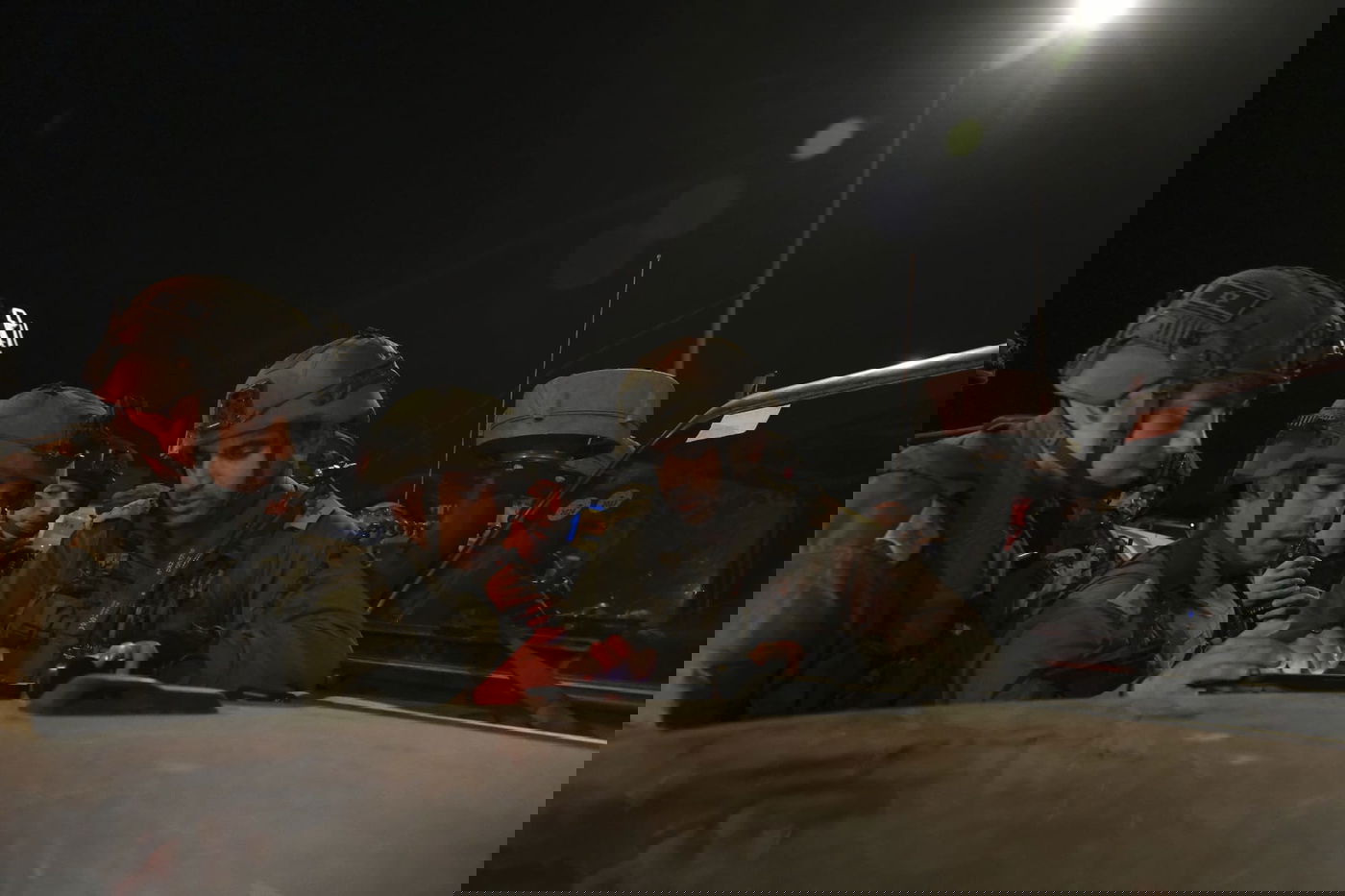 פעילות מפקדי ולוחמי חטיבת "הצנחנים" בשדרות