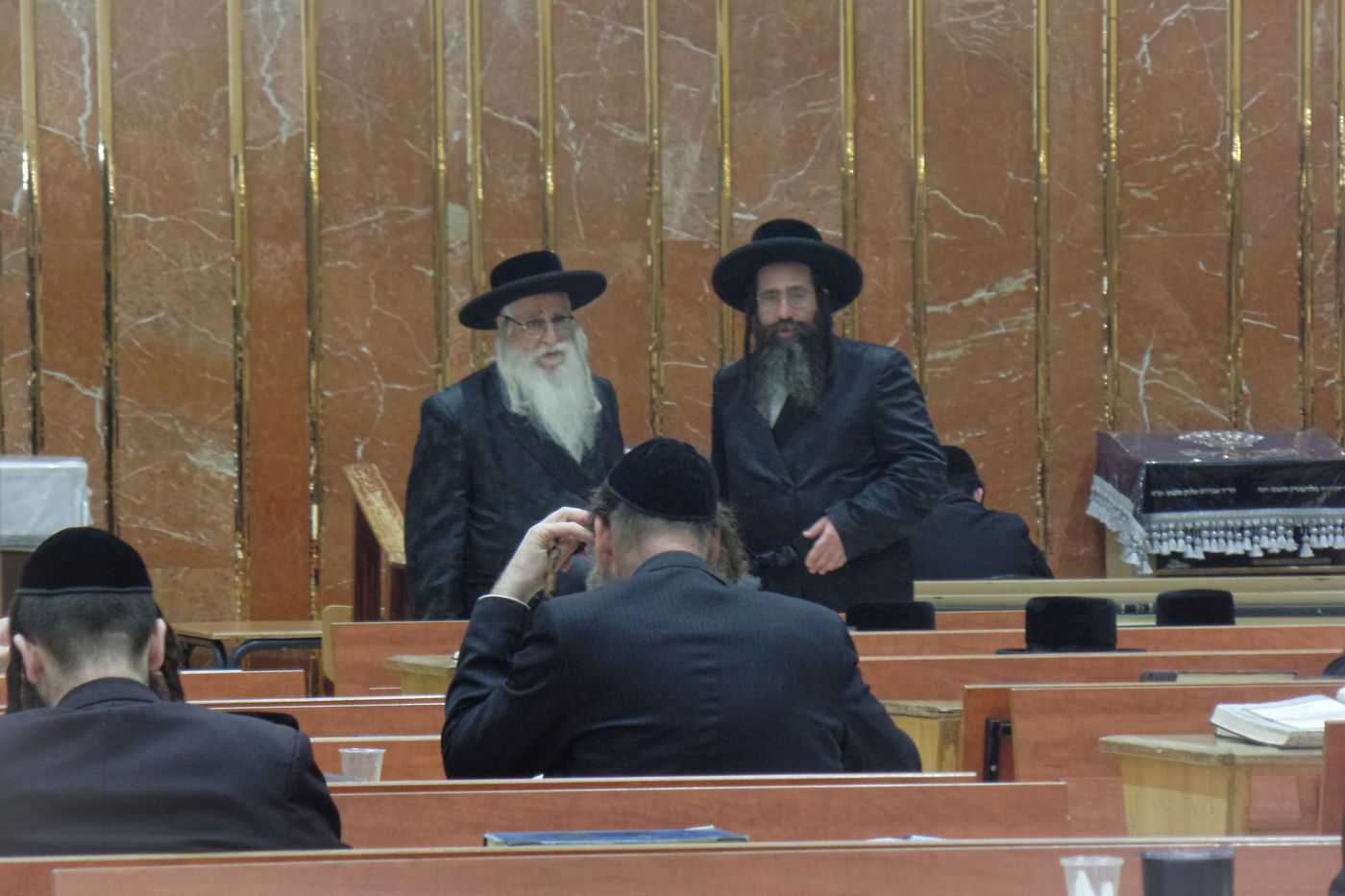 ביקור האדמו"ר מצאנז אמש במשמרות הלימוד