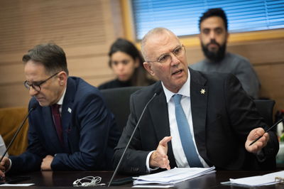 יוסי שלי. הבהיר את דבריו