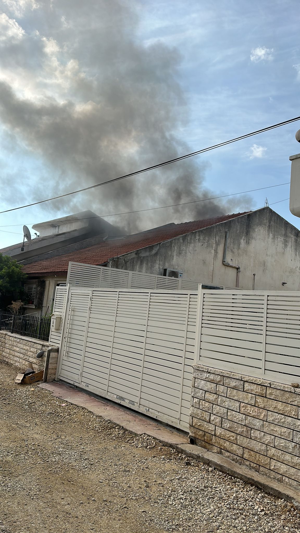 נפילות בשדרות