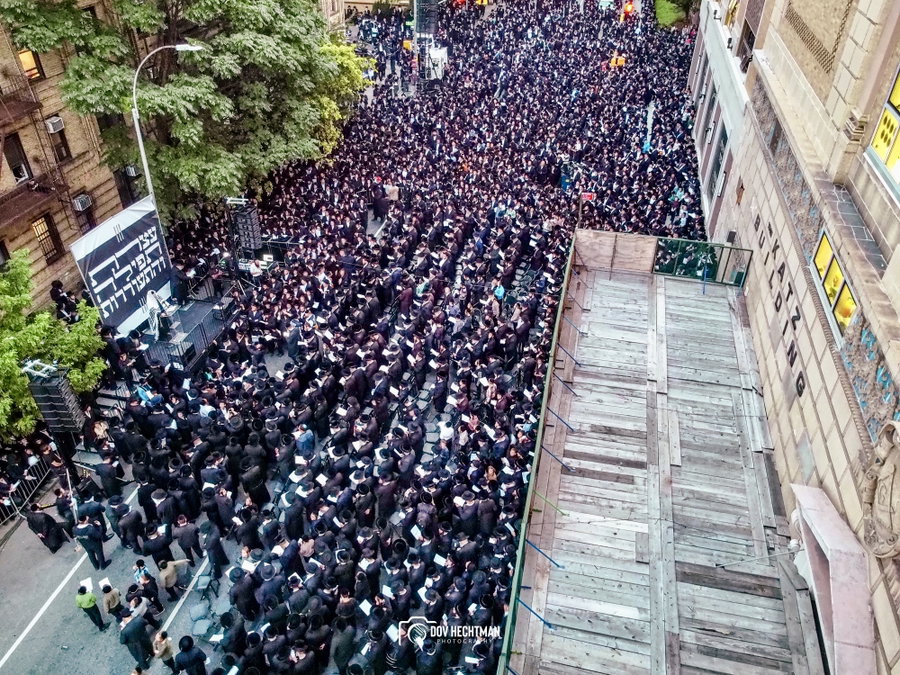30,000 איש בעצרת תפילה מיוחדת בבורו פארק | תיעוד