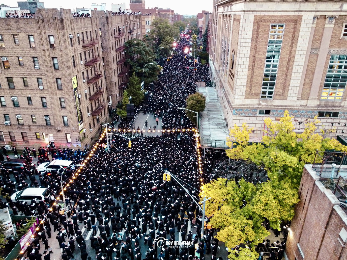30,000 איש בעצרת תפילה מיוחדת בבורו פארק | תיעוד