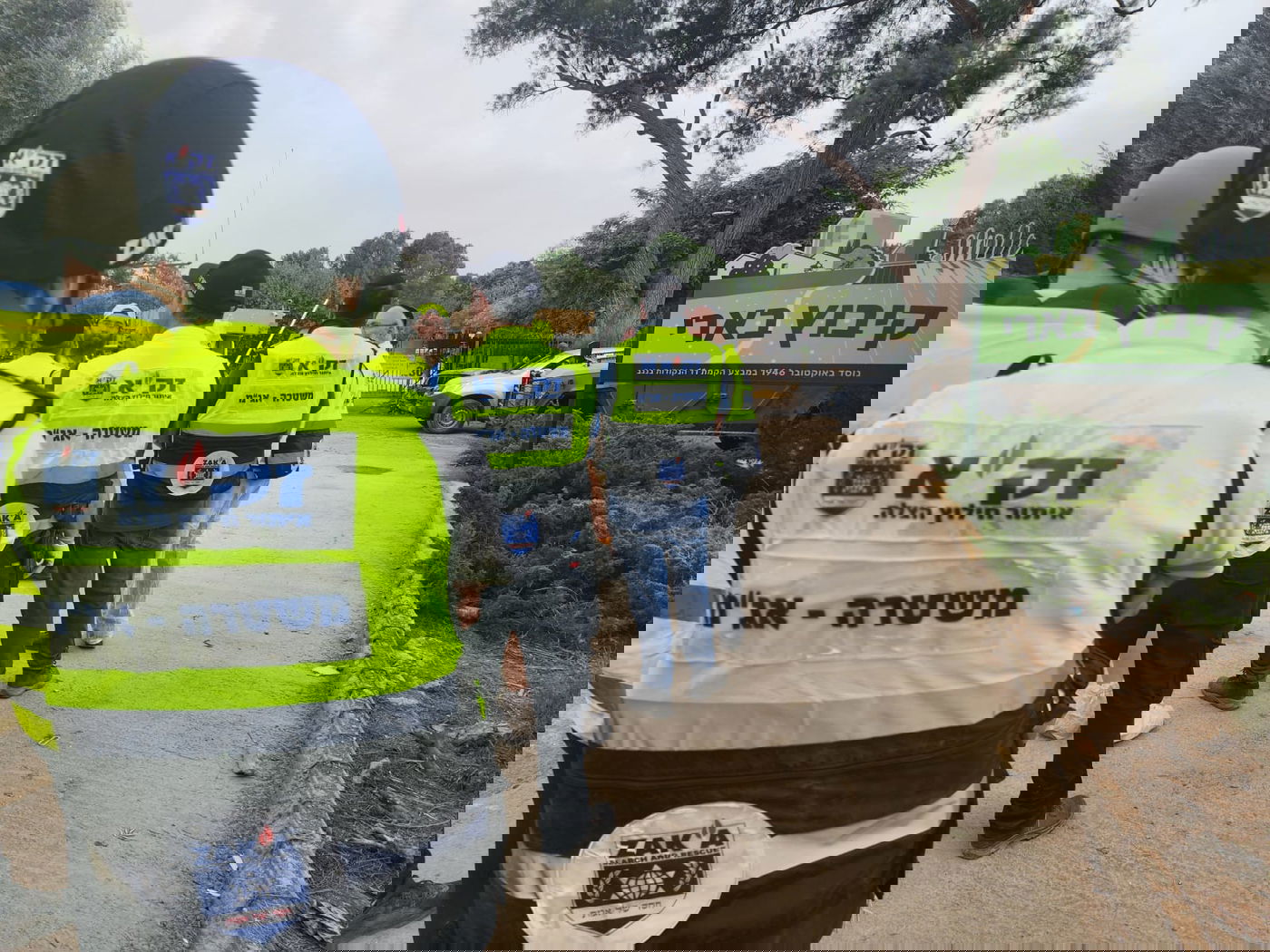 יחד עם כוחות הביטחון, נערכים לכניסה לבארי