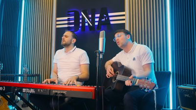 אבי ריימי ויאיר בודנר בביצוע מרגש: "יזכרם"