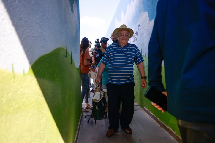 כבר ביום הראשון לפעילות המוקד הייעודי לקשישים, התקבלו בו למעלה מ-600