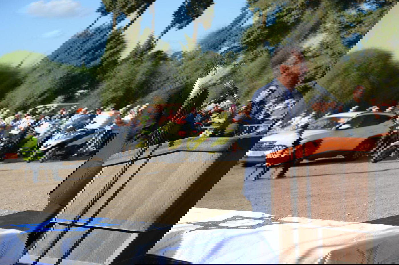 הנשיא הרצוג מספיד בהלויה