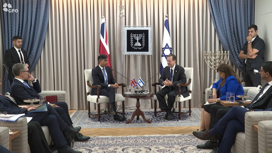 הנשיא בפגישתו עם ראש ממשלת בריטניה 