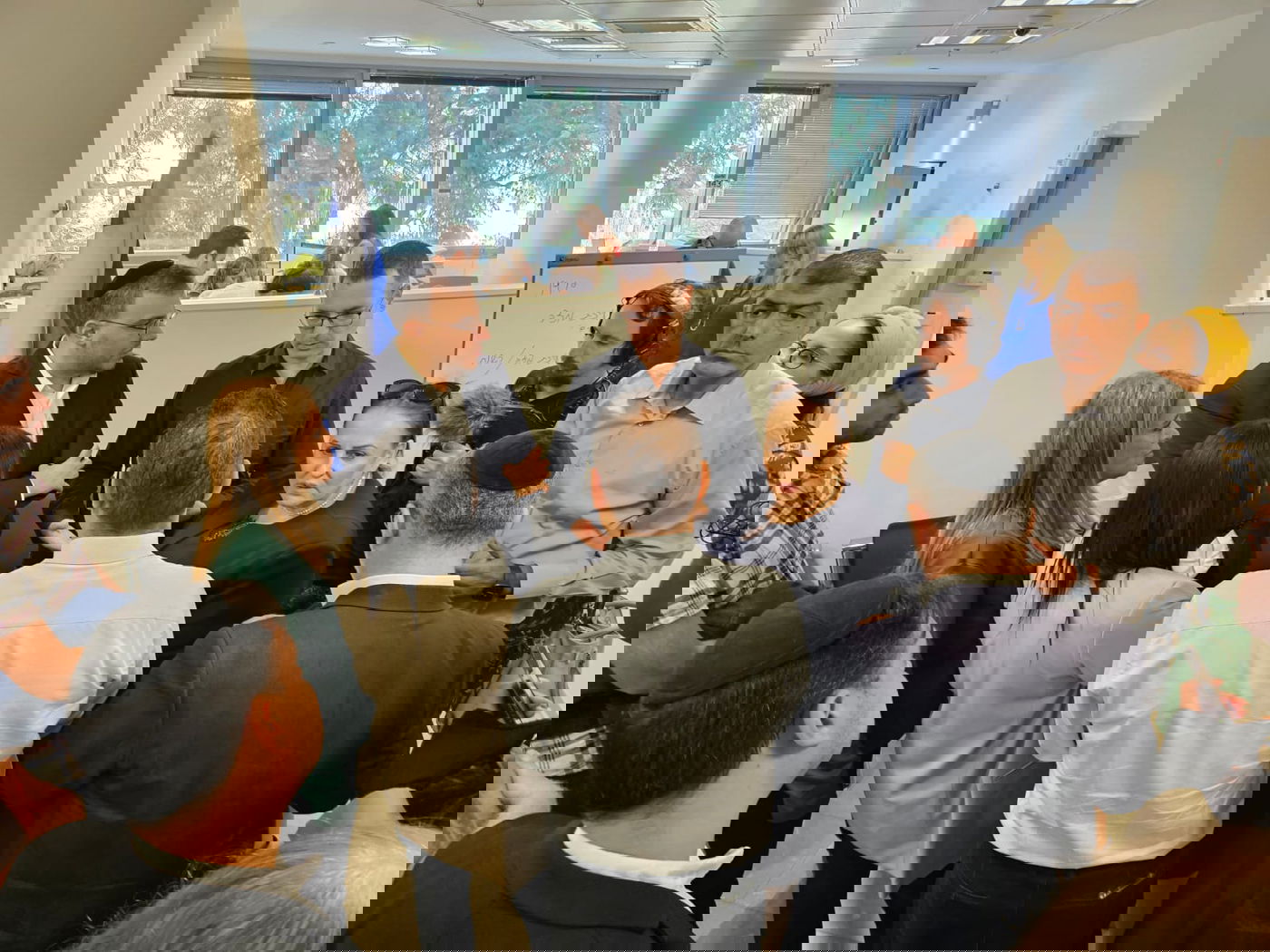 זופניק בכיכר • כל התמונות והנייעס של המלחמה