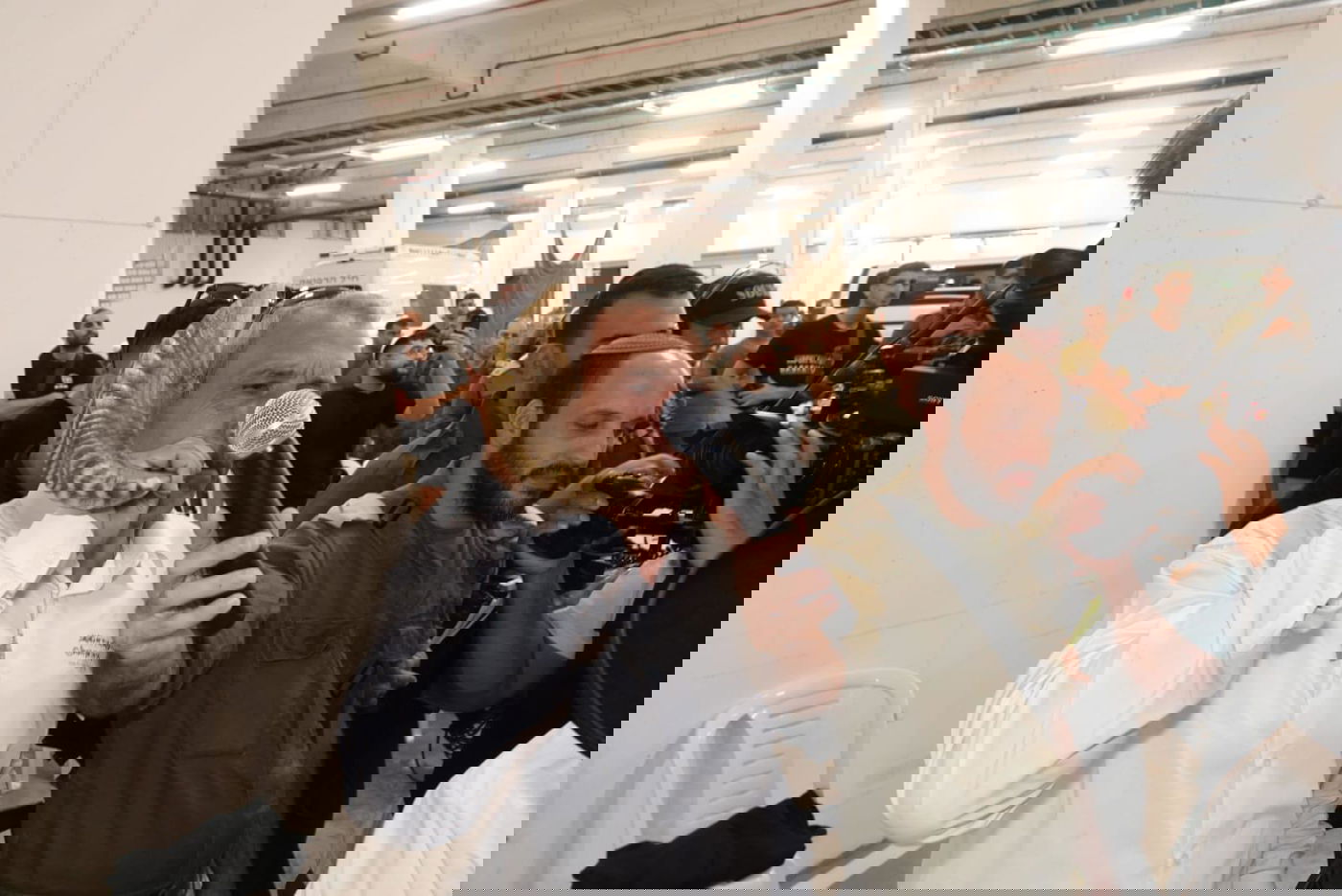 במחנה הצבאי על גבול הצפון: ברית מילה לבנו של לוחם צה"ל