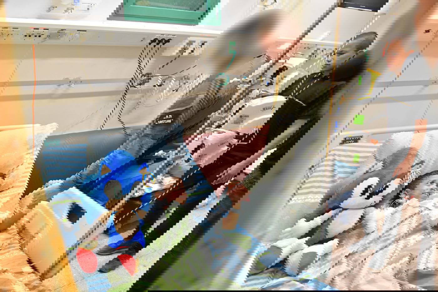 כך לוחמי יחידת מג"ן הצילו את עטאללה בן ה-5 תחת אש | צפו