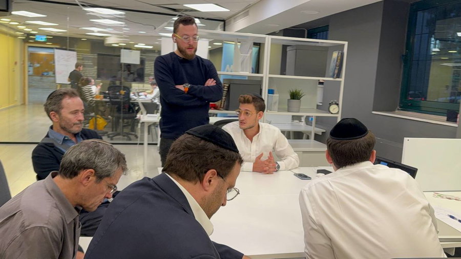 חמ"ל החדות של כיכר השבת