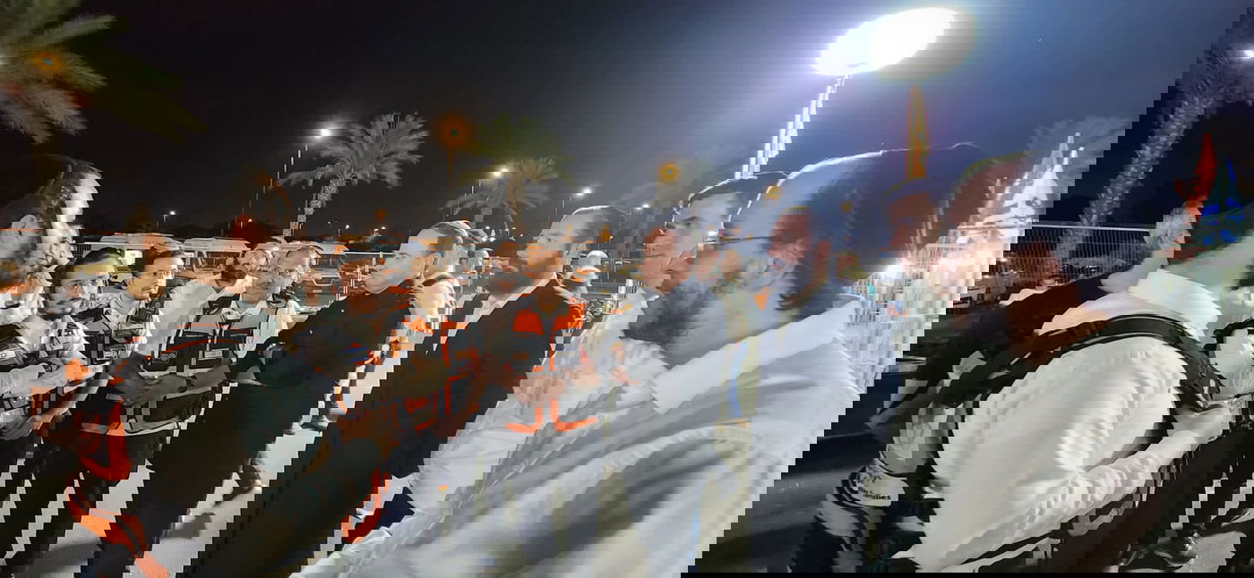 בני השירות האזרחי בקו החזית