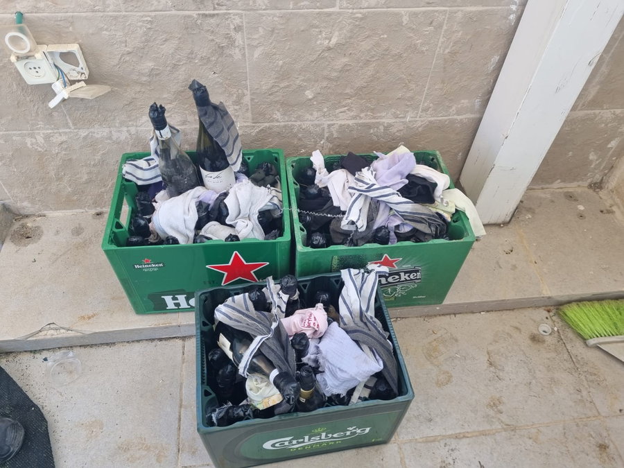 קריית חיים: המשטרה תפסה 62 בקבוקי תבערה בתוך בית