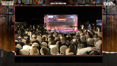 מול הכותל המערבי: התפילה העולמית המרגשת של בני משפחות החטופים