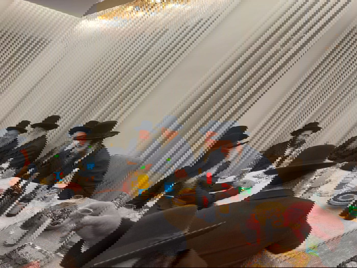 זופניק בכיכר • כל התמונות, הנייעס והחשיפות של המלחמה