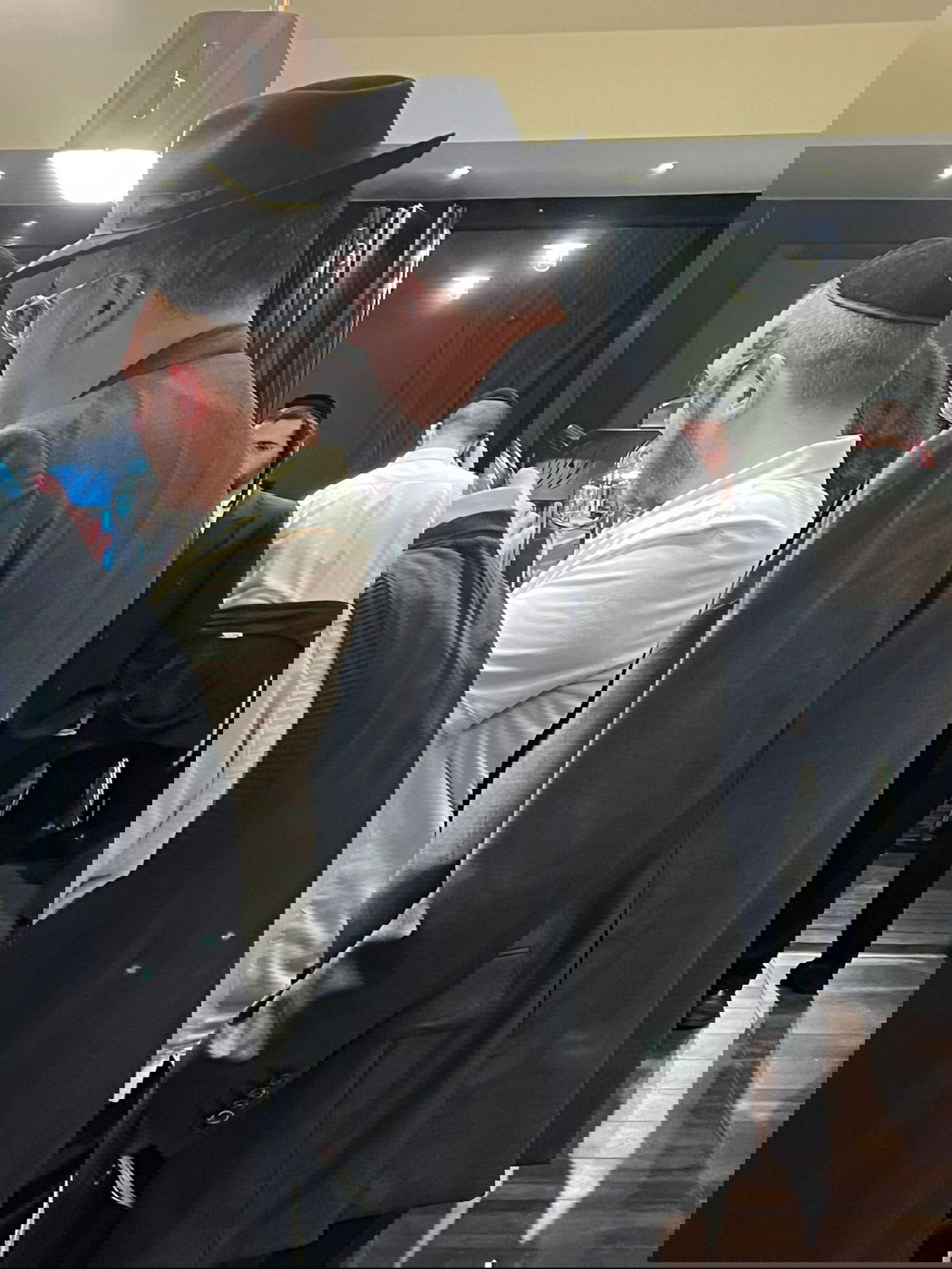 זופניק בכיכר • כל התמונות, הנייעס והחשיפות של המלחמה