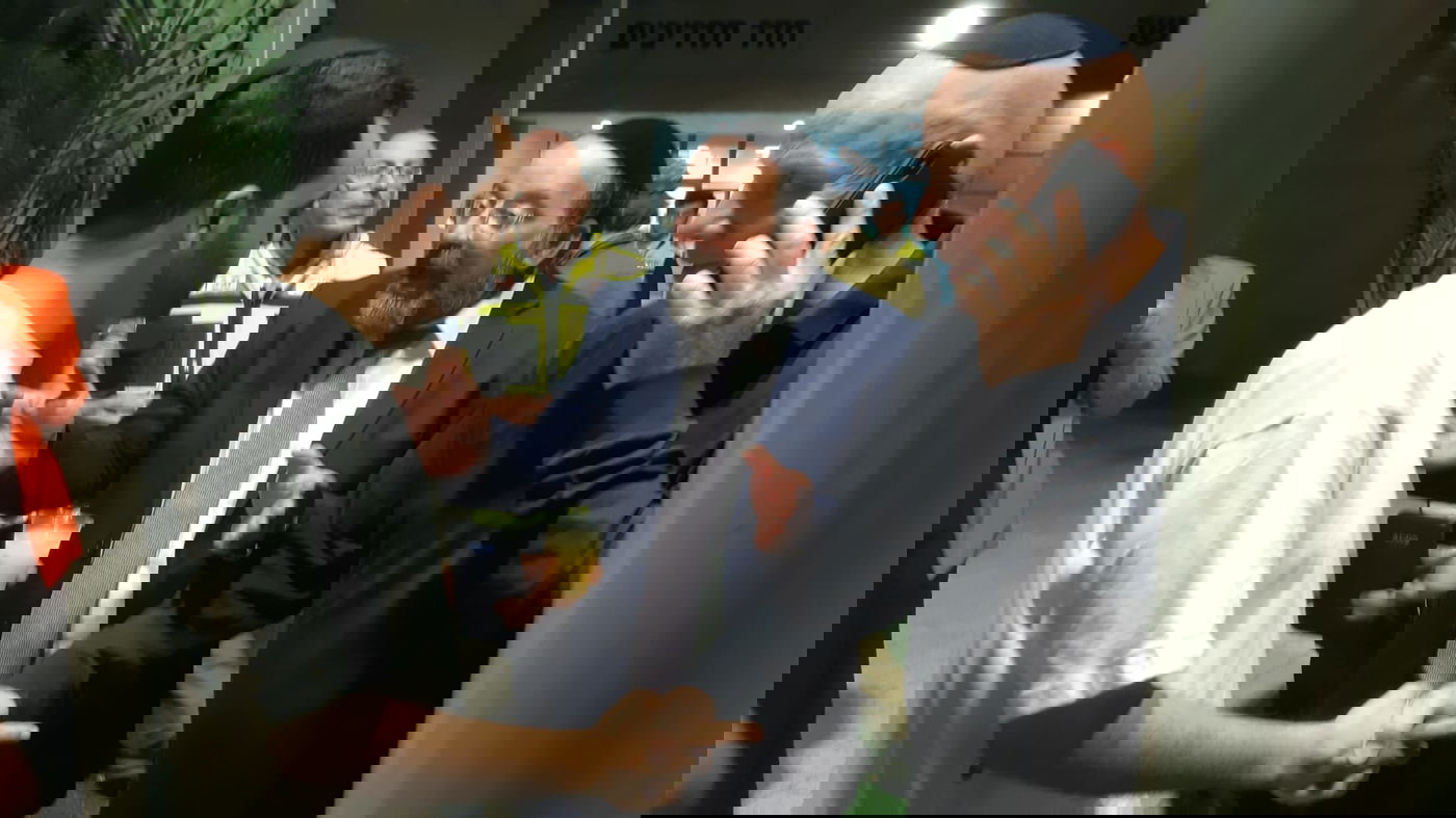 זופניק בכיכר • כל התמונות, הנייעס והחשיפות של המלחמה