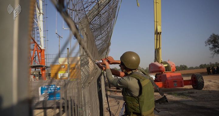 ״מחזירים עיניים לעזה״: כך משקם צה"ל את המערכות הצבאיות שנפגעו במתקפת חמאס