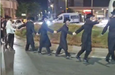 החגיגות באשקלון על שחרורה של אורי מגידיש