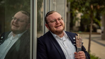 יצחק בן ארזה מחדש את קרליבך: "מוציא אסירים"