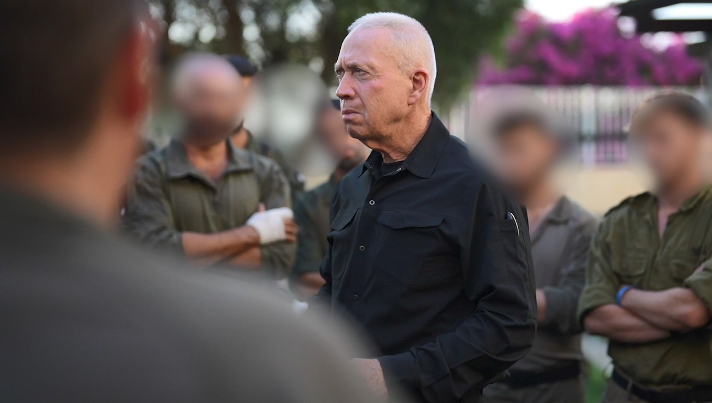 גלנט עם הלוחמים