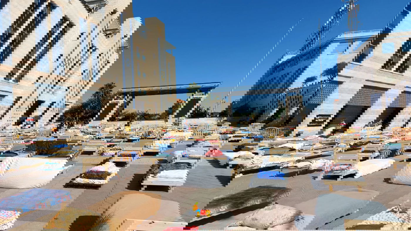 מספר המיטות כמספר השבויים 