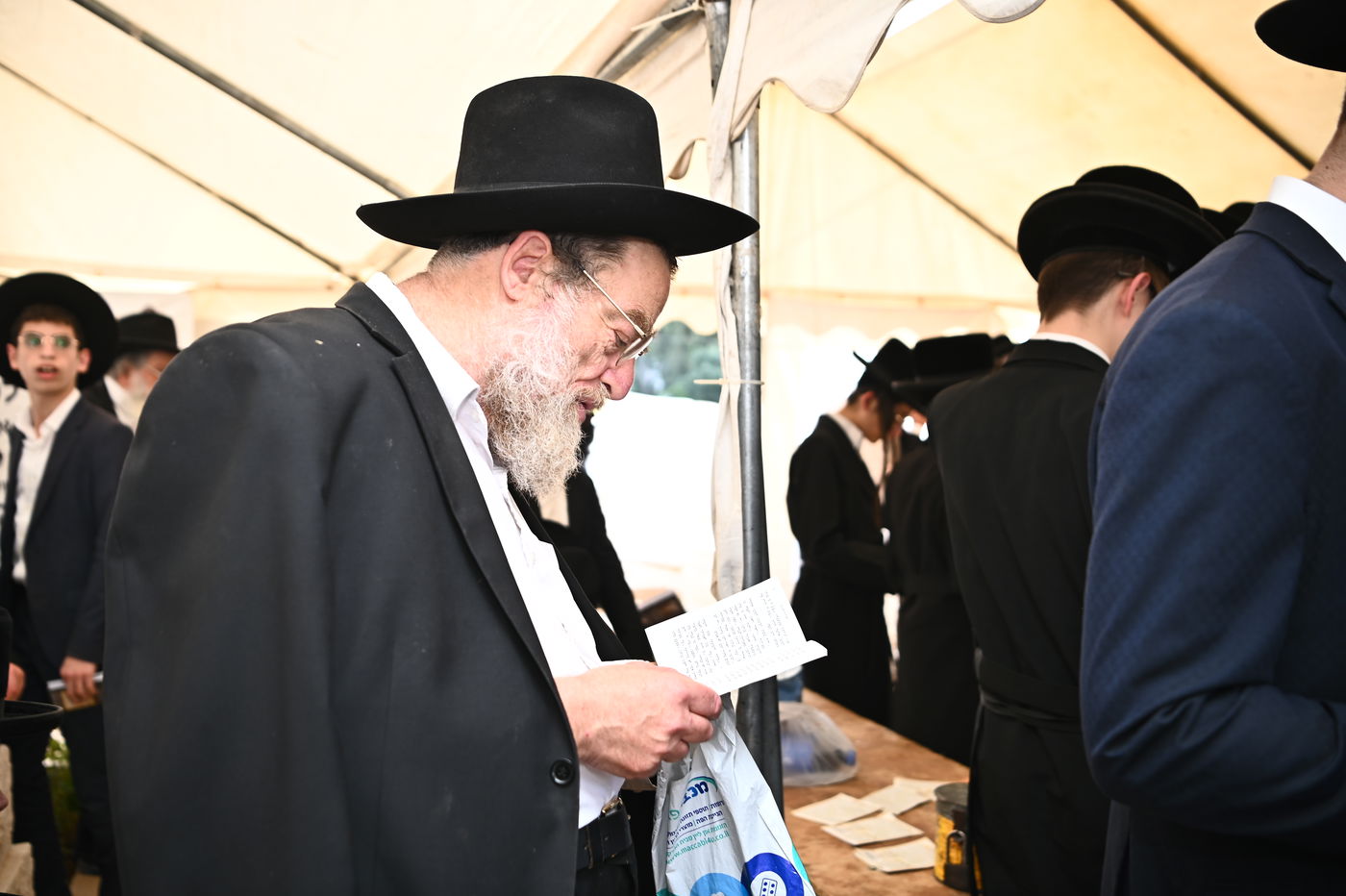 היארצייט של מרן הרב שך זצ"ל