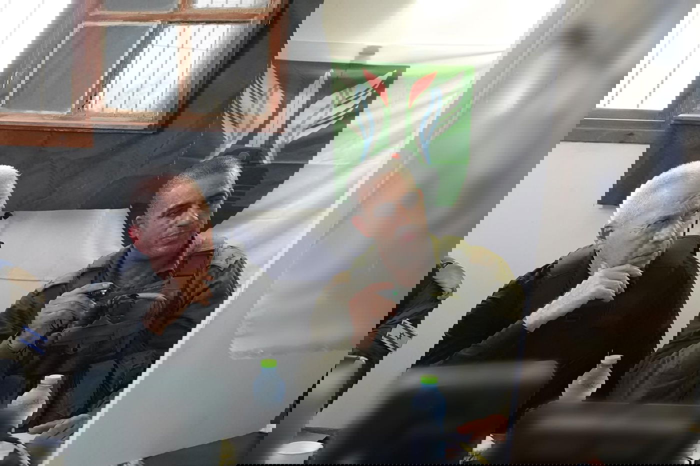 שר הביטחון גלנט בגבול הרצועה