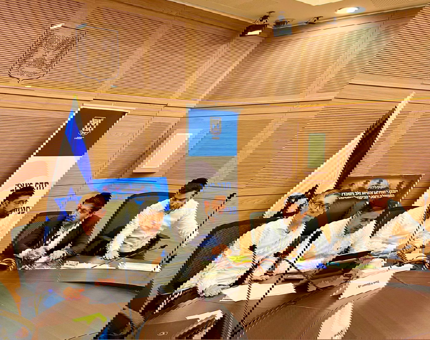 זופניק בכיכר • כל התמונות, הנייעס והחשיפות של המלחמה