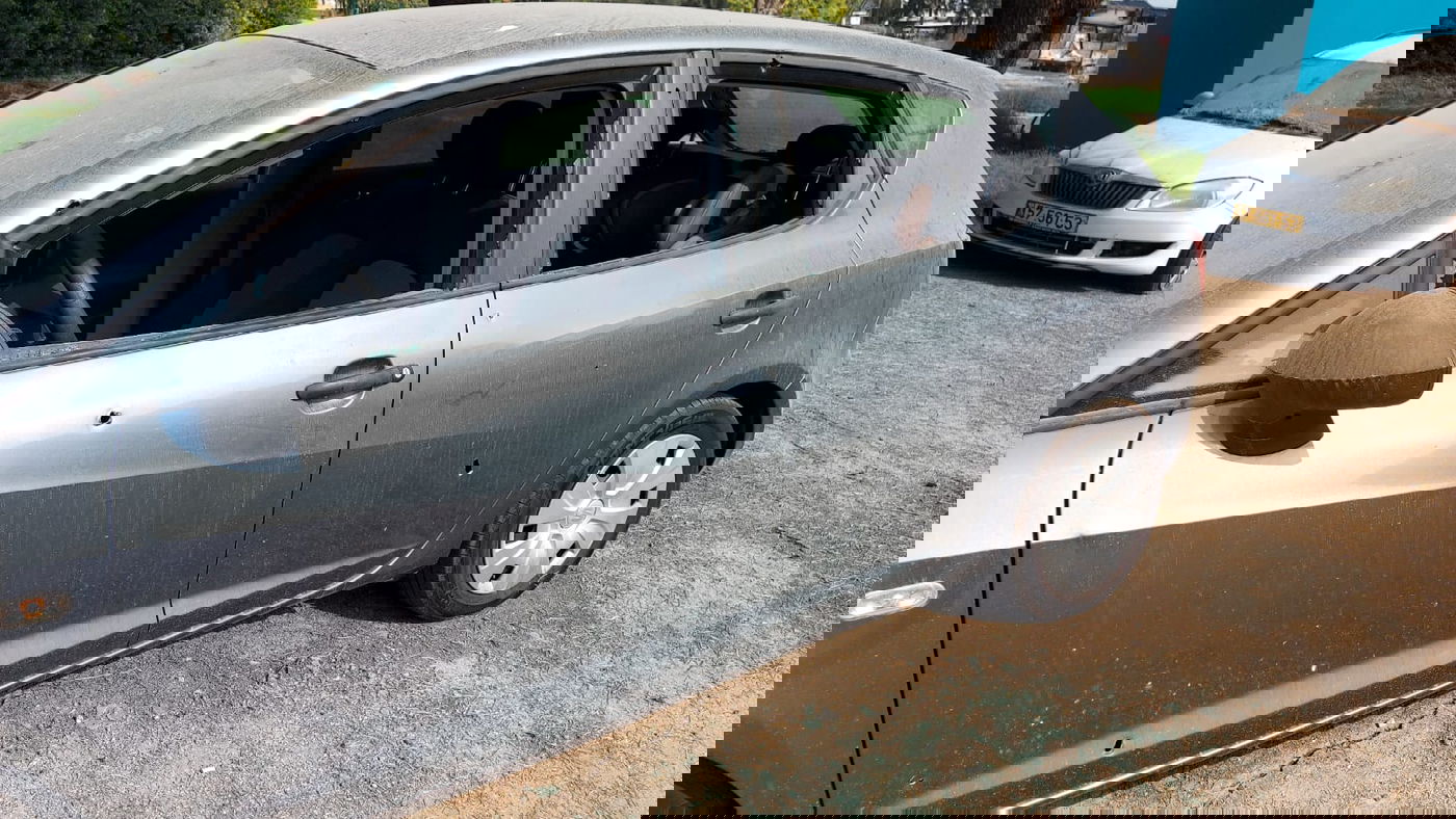 נכנסו לכפר ויירו לכל הכיוונים