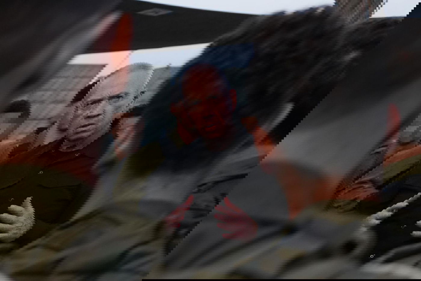 שר הביטחון גלנט