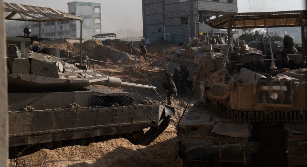 60 שניות מתוך הרצועה: כך נראית הלחימה מול חמאס | צפו