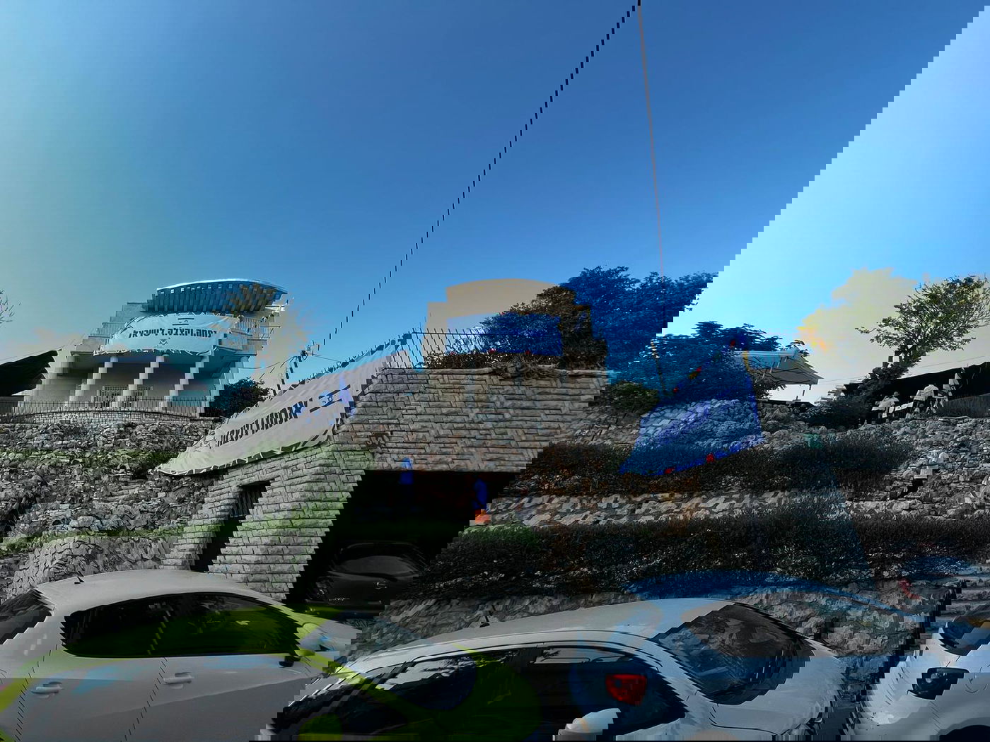 הווילה הגדולה ממנה החמ"ל פועל