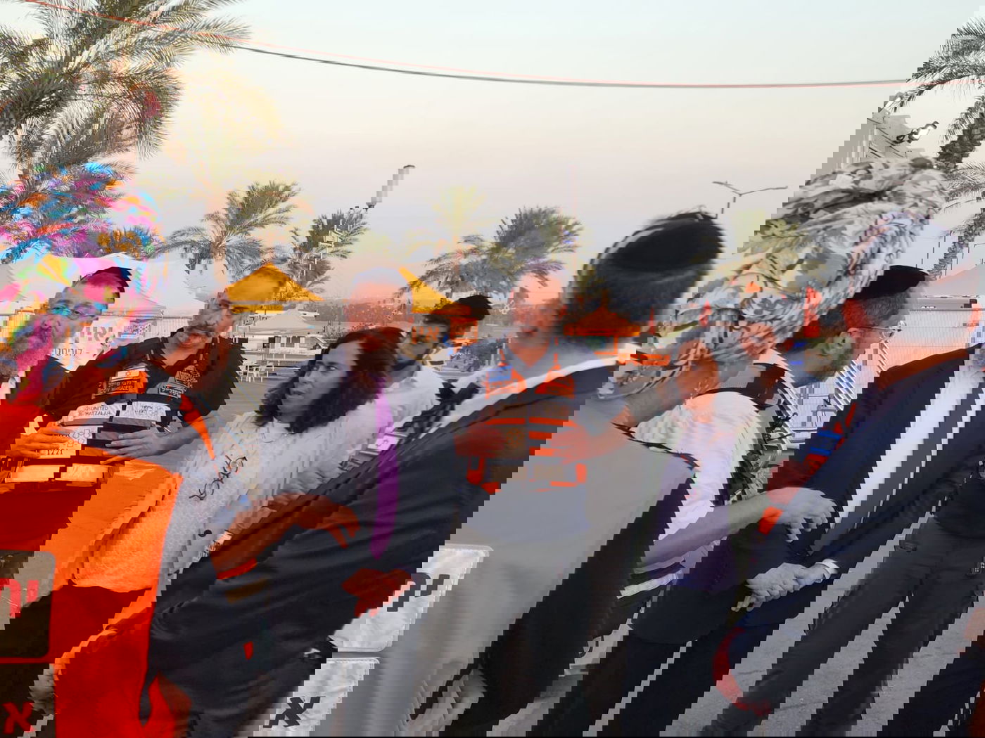 שר העבודה הרב יואב בן צור מבקר את מתנדבי איחוד הצלה