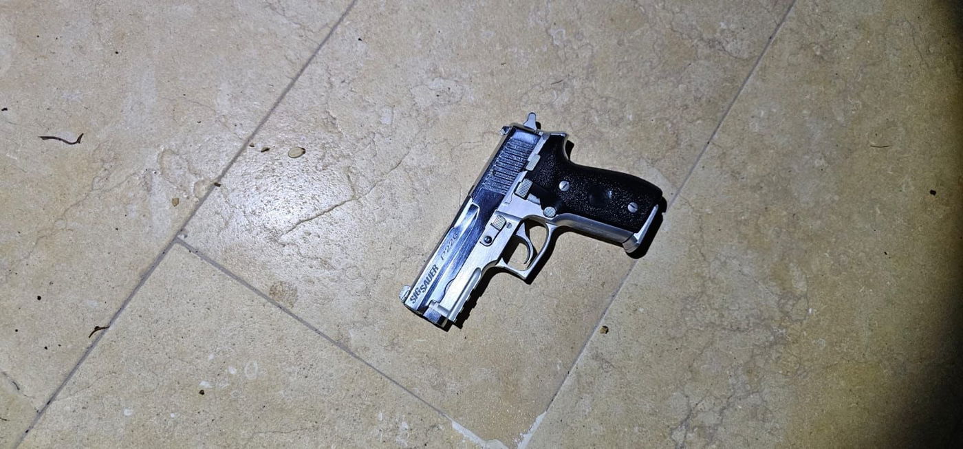 האקדחים שנמצאו ברמלה