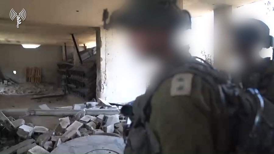 רקטות במתחם המשמש לפעילות נוער