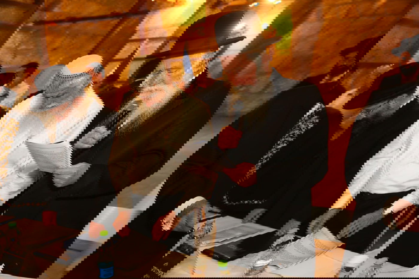 מועצת הרבנות הראשית התכנסה בכותל והכריזה על יום אבל ותפילה