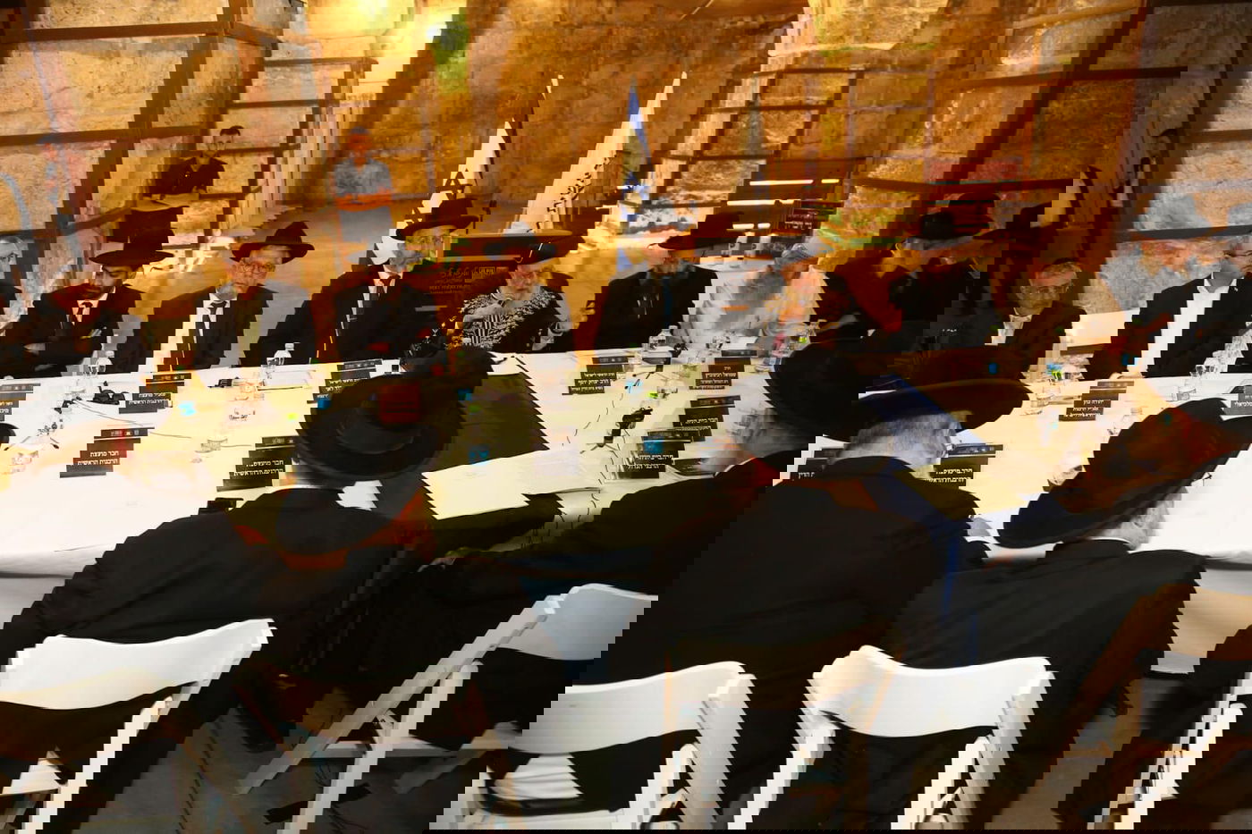 מועצת הרבנות הראשית התכנסה בכותל והכריזה על יום אבל ותפילה